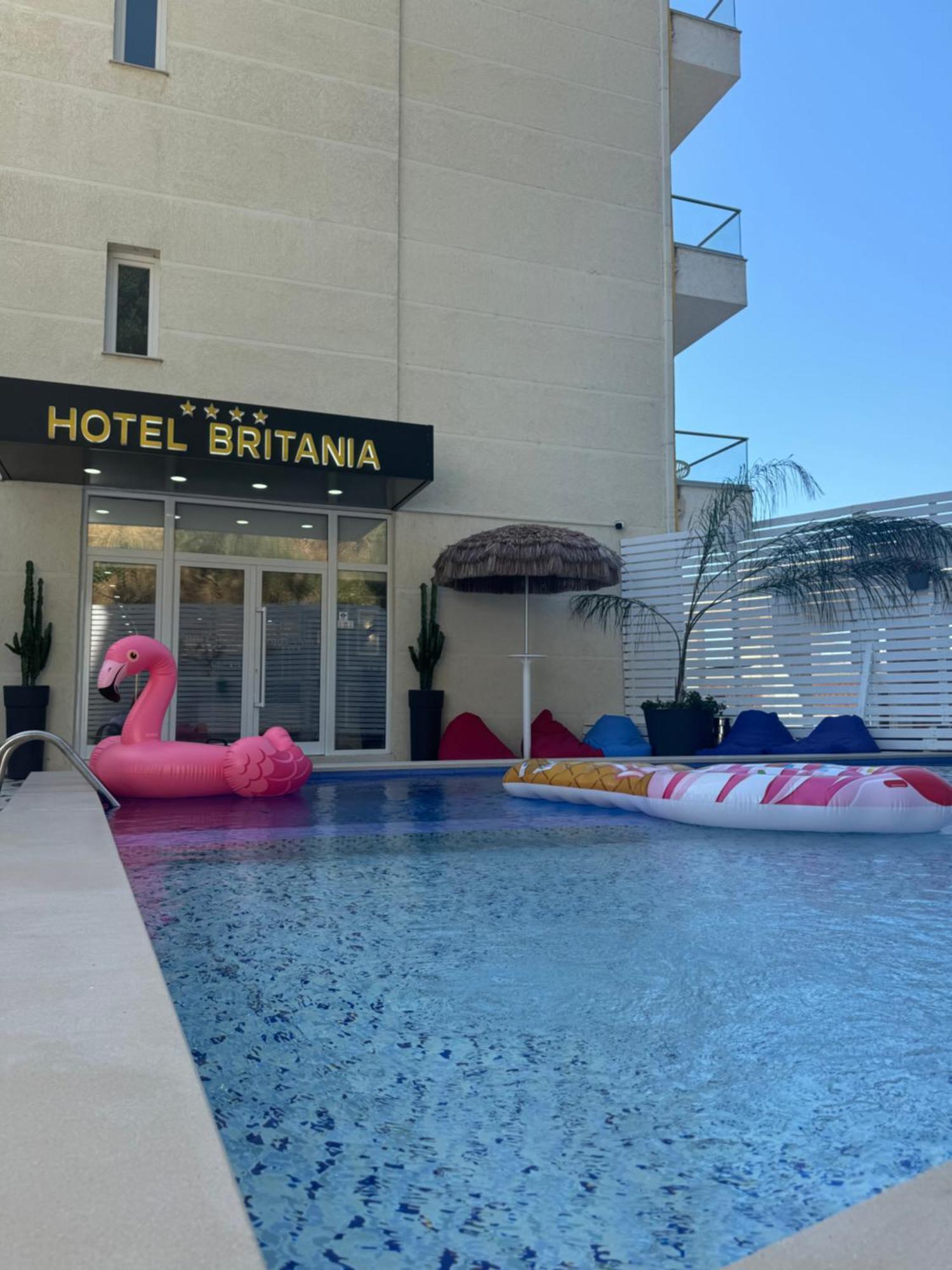 Hotel Britania Vlorë Exterior foto